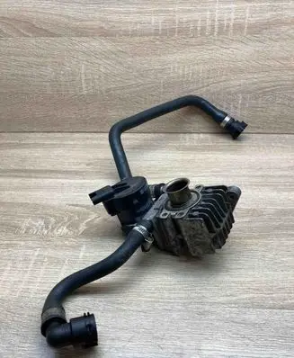 BMW 3 E90 E91 EGR valve cooler 7548415 4136R038