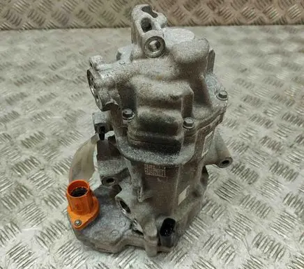 Mercedes-Benz EQA Air conditioning (A/C) compressor (pump) 0424001684 A0008304404