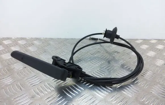 Engine bonnet/hood lock release cable