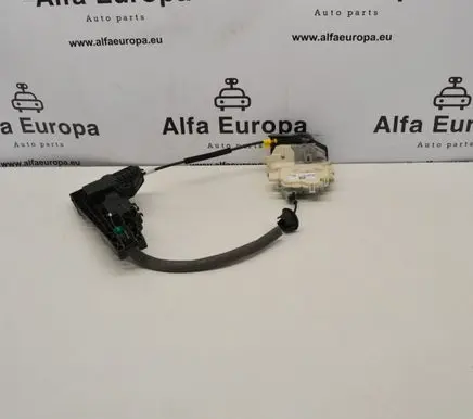 Audi Q3 8U Rear door lock