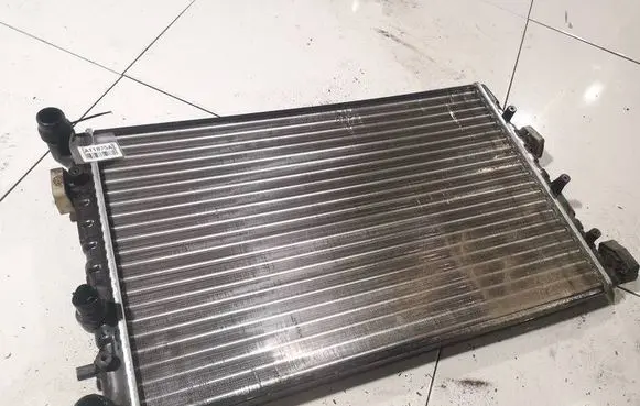 Skoda Roomster (5J) Coolant radiator 