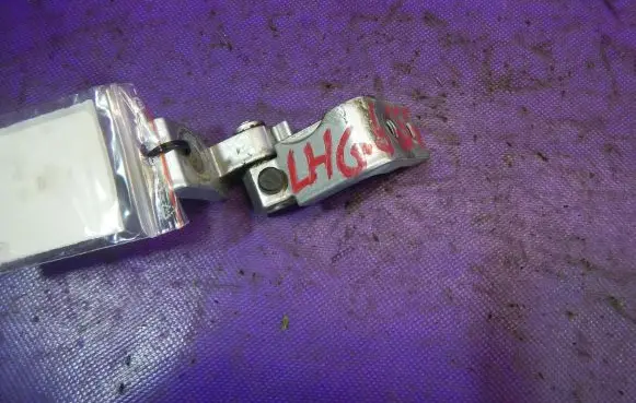 Audi A8 S8 D3 4E Front door lower hinge 
