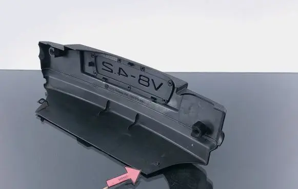 Audi A8 S8 D3 4E Engine cover (trim) 077103925E