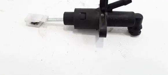 Skoda Fabia Mk1 (6Y) Clutch master cylinder 6284000032