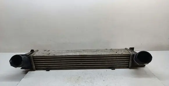 BMW X1 E84 Intercooler radiator 7524916