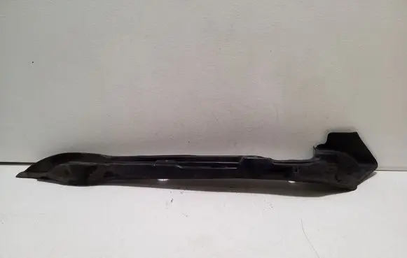 Audi Q5 SQ5 Fender end trim 8R0821111C