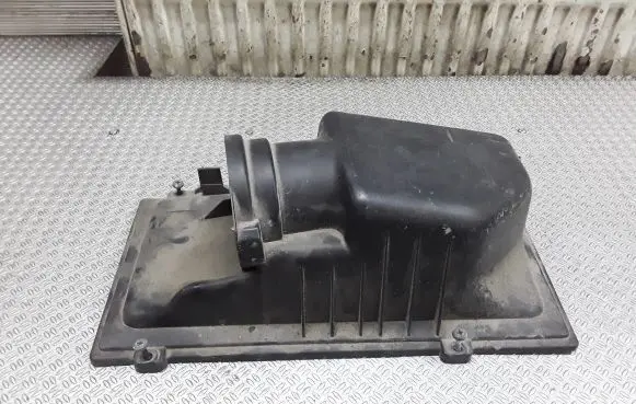 Lancia Phedra Air filter box cover 