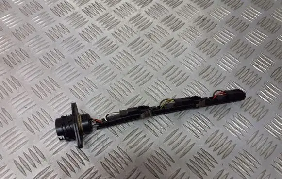 Volkswagen Fox Fuel injector wires 045971803
