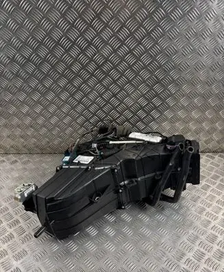 Audi Q7 4L Interior heater climate box assembly 4L0820004D