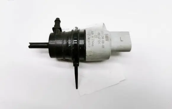 BMW 3 F30 F35 F31 Windscreen/windshield washer pump 7298309