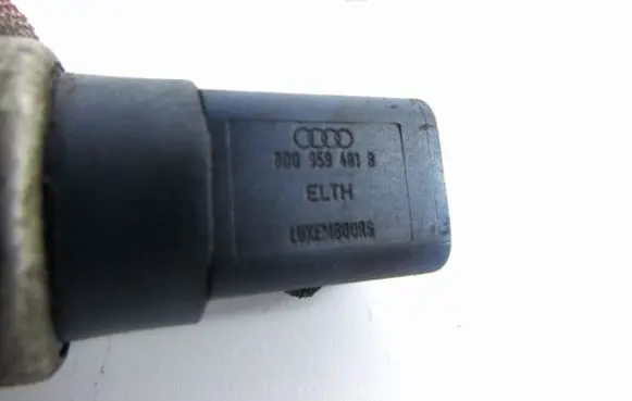 Audi A6 S6 C6 4F Coolant temperature sensor 8D0959481B