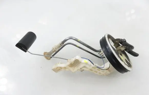 Nissan Primera Fuel level sensor 250602F611