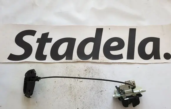 Mercedes-Benz ML W164 Front door lock (next to the handle) 01050163136 PA6GF30