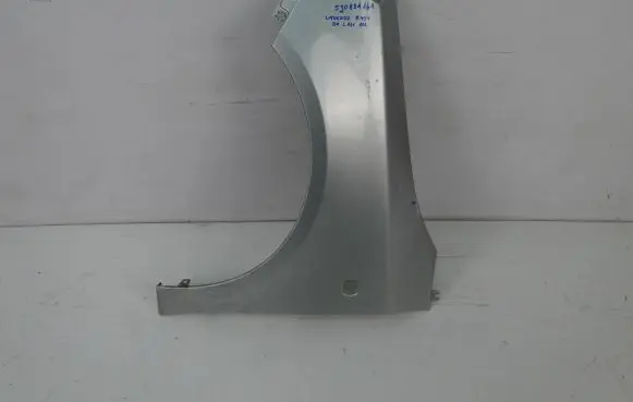 Skoda Fabia Mk1 (6Y) Front mudguard 5J0921161