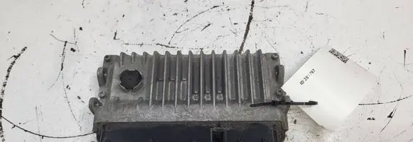 Toyota Yaris Engine control unit/module 896610DC00 MB2755002293