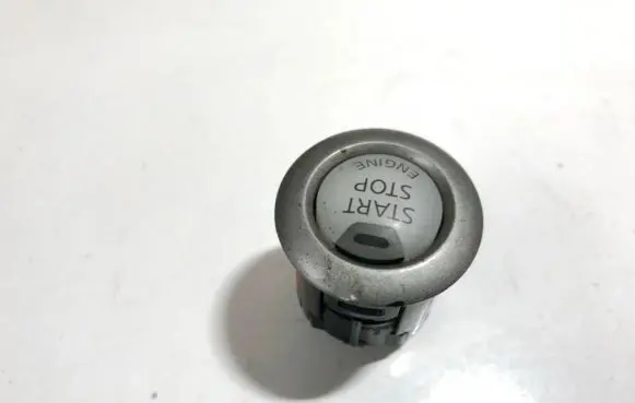 Nissan Juke I F15 Engine start stop button switch 4y10sm