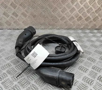 Porsche Taycan 9J1 Electric car charging cable 9J1971675H