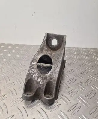 Audi A8 S8 D3 4E Gearbox mounting bracket 4E0399114AN