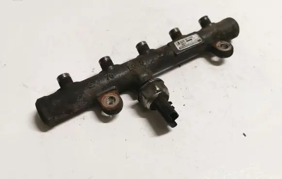 Ford Mondeo MK IV Fuel main line pipe 9681649580