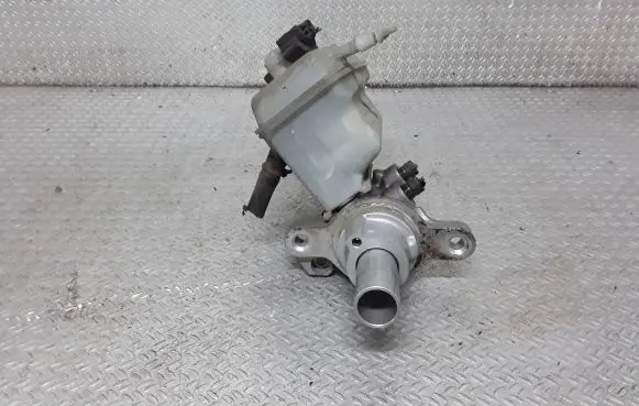 Renault Laguna III Master brake cylinder 0204Y21951