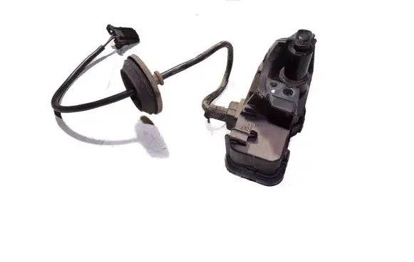 Volkswagen Jetta VI Fuel tank cap lock 5C6810773H