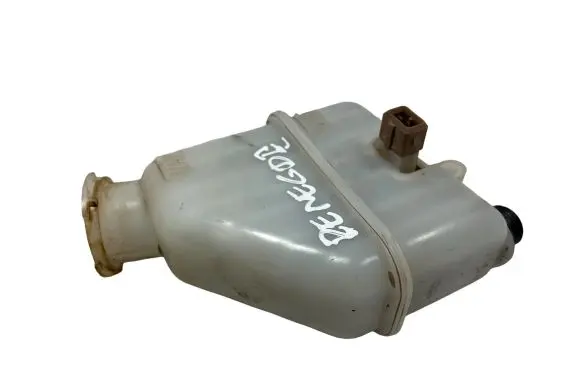 Jeep Renegade Brake fluid reservoir 
