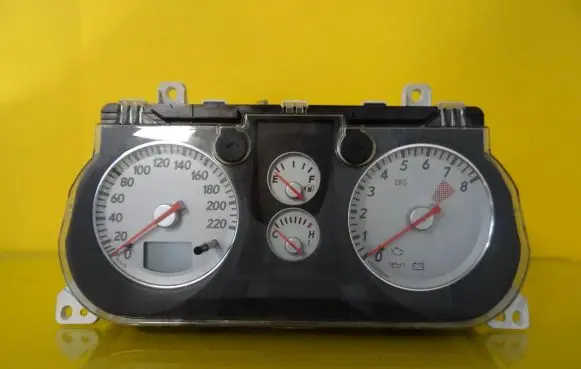 Mitsubishi Outlander Speedometer (instrument cluster) 277600