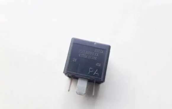 Ford Focus Other relay 2s7t14b192-aa v23136b1x66