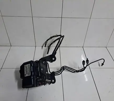 Ford Mondeo MK IV ABS Pump 8G912C405AB
