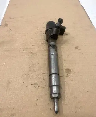 Mercedes-Benz E W210 Fuel injector 0445110096