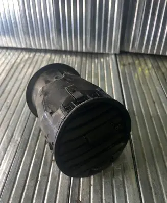 Volkswagen Caddy Dash center air vent grill 2K0819703B