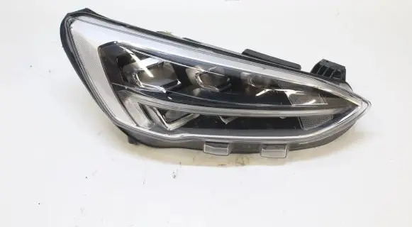 Ford Focus Headlight/headlamp JX7B-13E014-AE