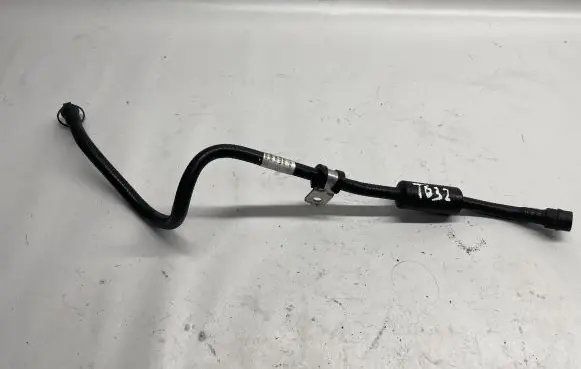 BMW M3 F80 Vacuum line/pipe/hose 2395290