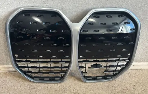 BMW i4 Front bumper upper radiator grill 9850175