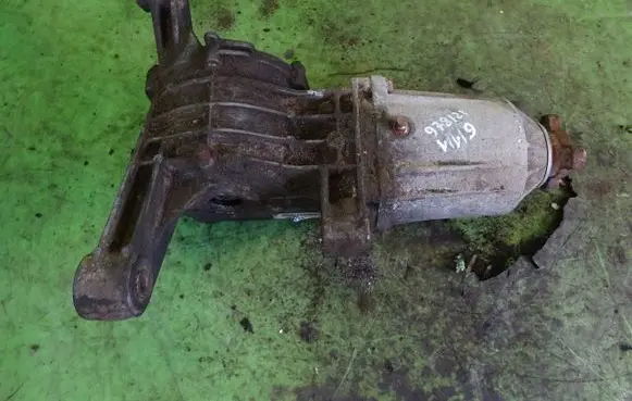 Chrysler Pacifica Rear differential 05110008AD