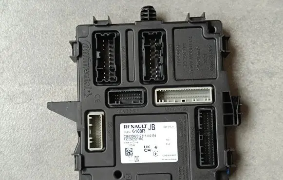 Mercedes-Benz Citan II Comfort/convenience module 284B26188R A3C0502581100