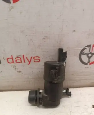 Renault Master III Windscreen/windshield washer pump 9641553880