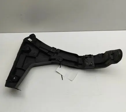 Audi Q3 8U Rear bumper mounting bracket 8U0807453B