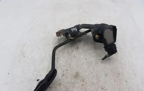 Toyota Avensis Verso Accelerator throttle pedal 8928147010 1983003010