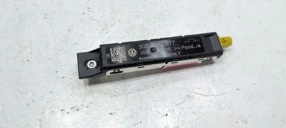 Volkswagen PASSAT B8 Aerial antenna amplifier 3G5035577