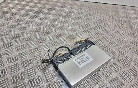 Mercedes-Benz E C207 W207 Suspension control unit/module A2049005210 00406222B2