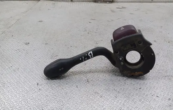 Volkswagen PASSAT B4 Indicator stalk