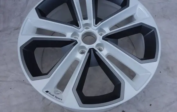 Audi Q2 - R19 alloy rim 81A601025AF