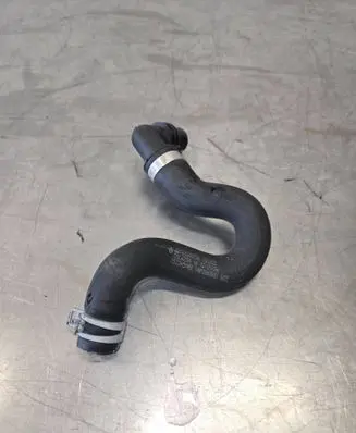 Mercedes-Benz E W214 Engine coolant pipe/hose A2068300702