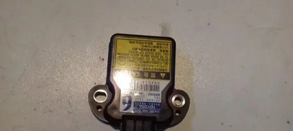 Toyota Prius (XW30) ESP acceleration yaw rate sensor 1745005922 89183-48030
