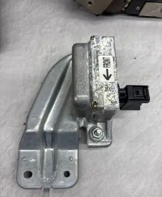 Volvo XC90 ESP acceleration yaw rate sensor 31110063 10098005032