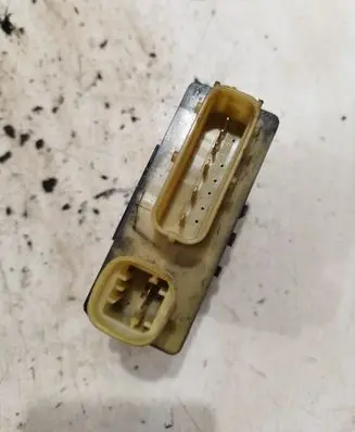 Citroen C3 Picasso Fan control module 9652021180