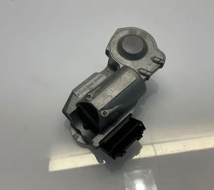 Mercedes-Benz E W211 Steering wheel lock A0375456132 0375456132
