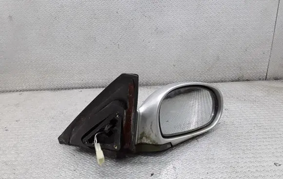 KIA Shuma Front door electric wing mirror E13010133
