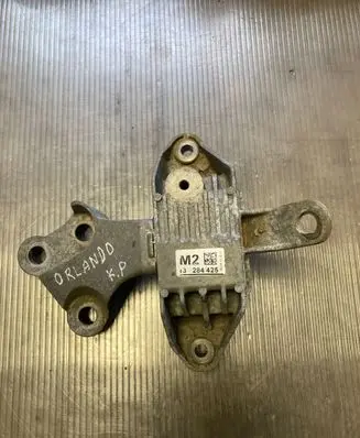 Chevrolet Orlando Gearbox mount 13284425